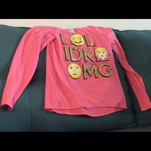 Girls Emoji shirt XL 14/16